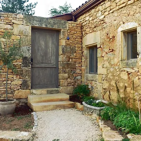 L'atelier Gilbert House, Private Jacuzzi, Parking Dom wakacyjny *
