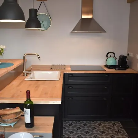 L'atelier Gilbert House, Private Jacuzzi, Parking *