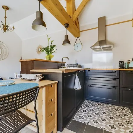 Dom wakacyjny L'atelier Gilbert House, Private Jacuzzi, Parking